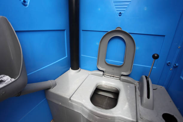 Best Local porta potty services  in Tonganoxie, KS